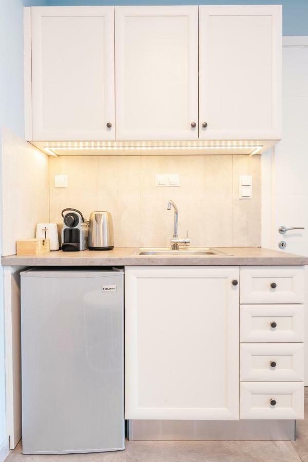 Modern White Tower Apartment Thessaloníki Ngoại thất bức ảnh